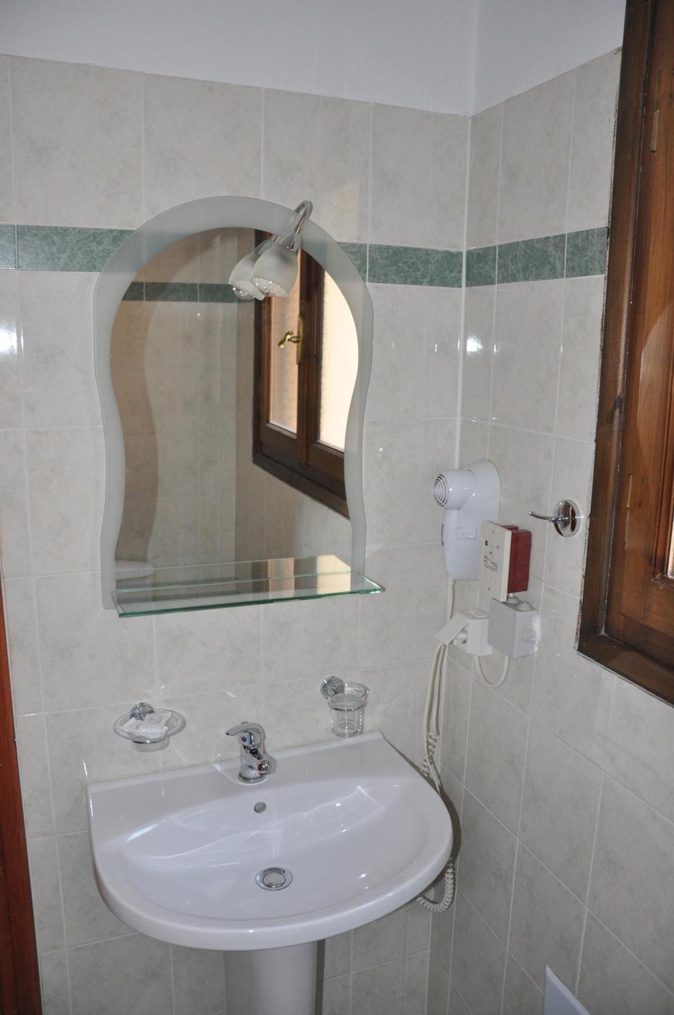 Iris Hotel Arachova Buitenkant foto