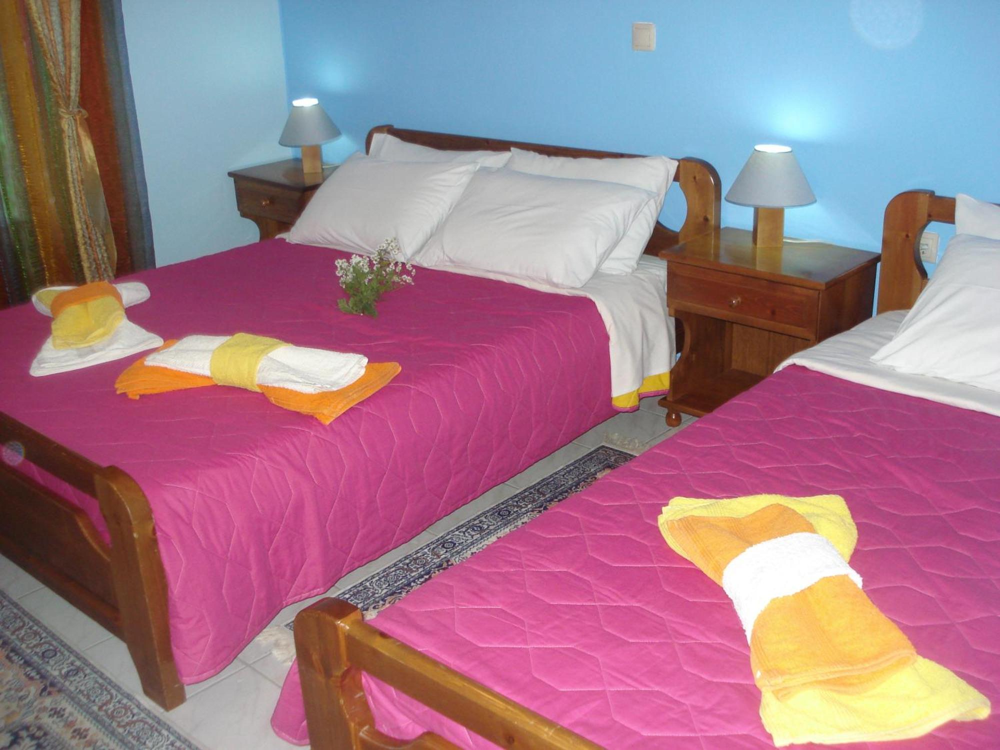 Iris Hotel Arachova Buitenkant foto
